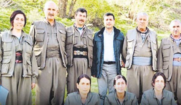 قەندیل ل دژی هەدەپێ و سەلاحەدین دەمیرتاش